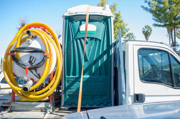 Portable Toilet Options We Offer in Lake St Louis, MO
